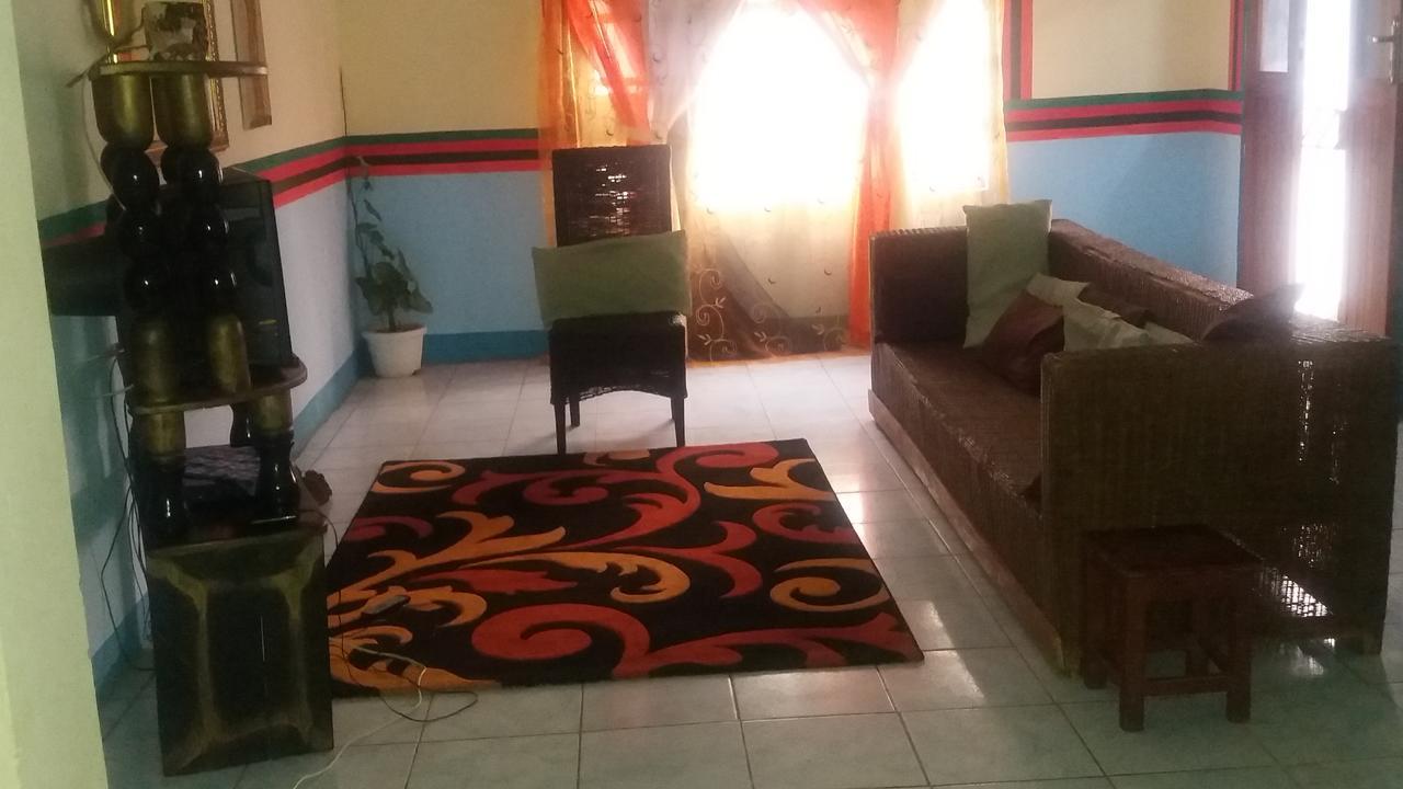 A Pousada Kumunzi Backpackers Lusaka Exterior foto